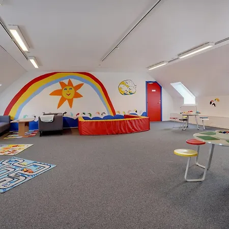 Aya - 2-3km From The Sea By Interhome