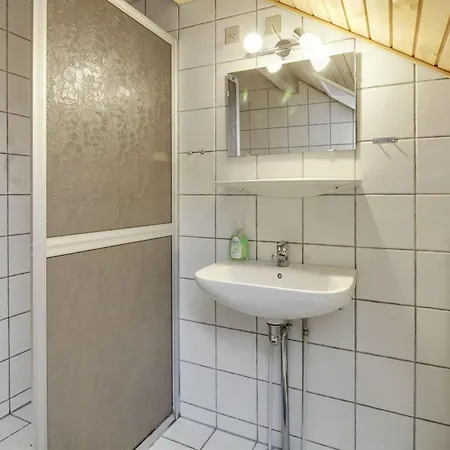 Aya - 2-3km From The Sea By Interhome דירה